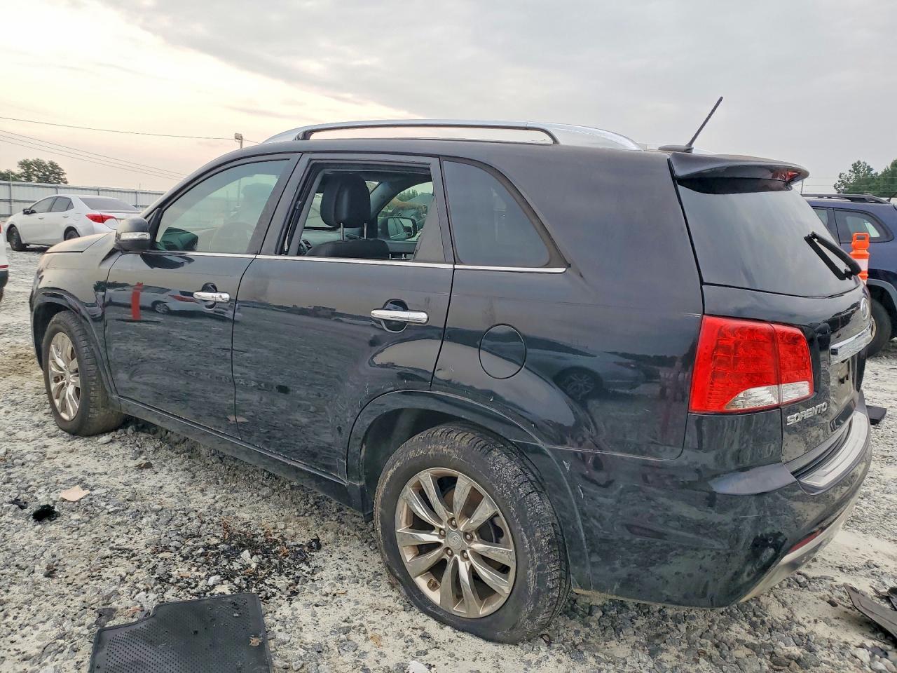 2012 Kia Sorento Sx Черный vin: 5XYKW4A22CG254225