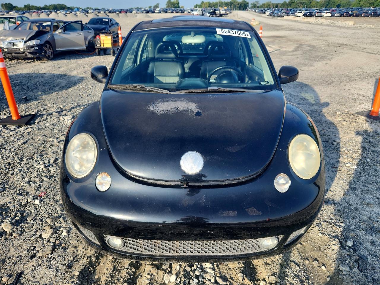 2002 Volkswagen New Beetle Turbo S Black vin: 3VWFE21C52M445542