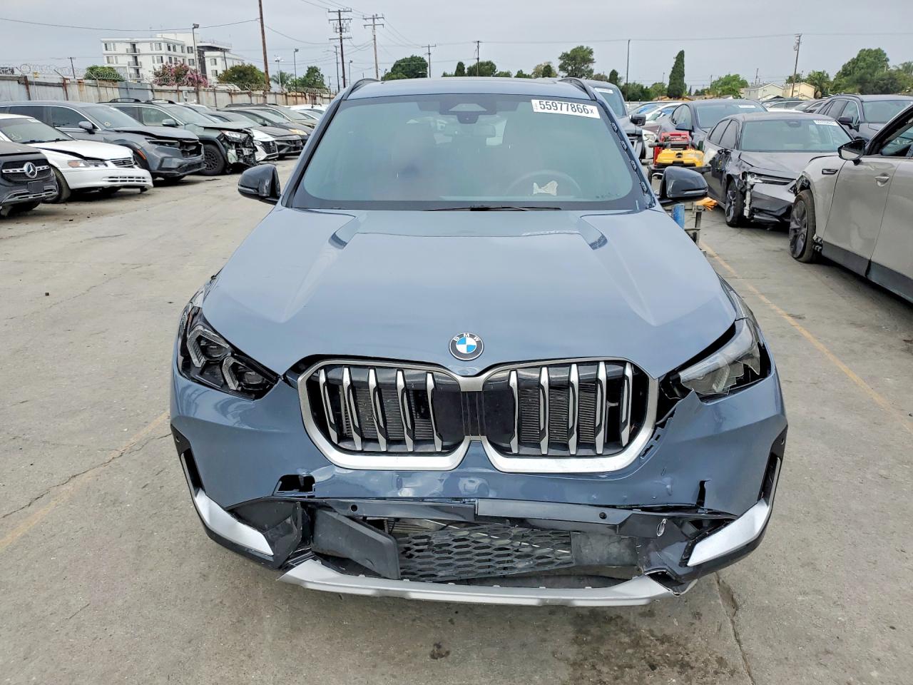 2025 Bmw X1 Xdrive28i Blue vin: WBX73EF05S5087252