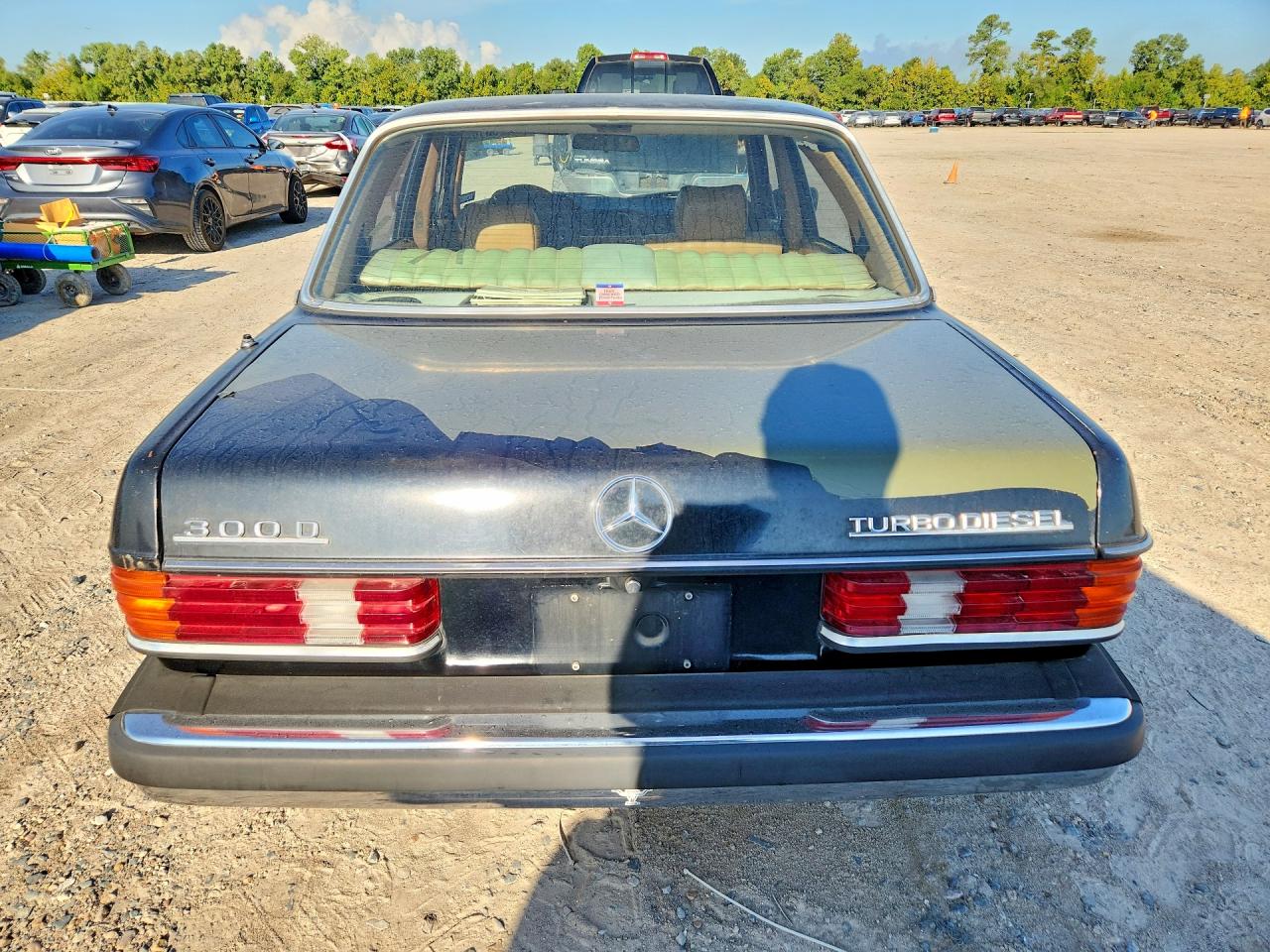 1981 Mercedes-benz 300 D Black vin: WDBAB30A1BB240835