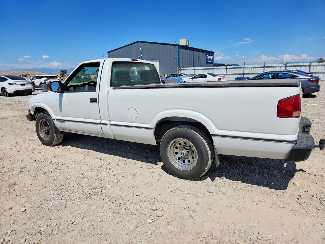 2000 Chevrolet S Truck S10 White vin: 1GCCS14W5YK168969