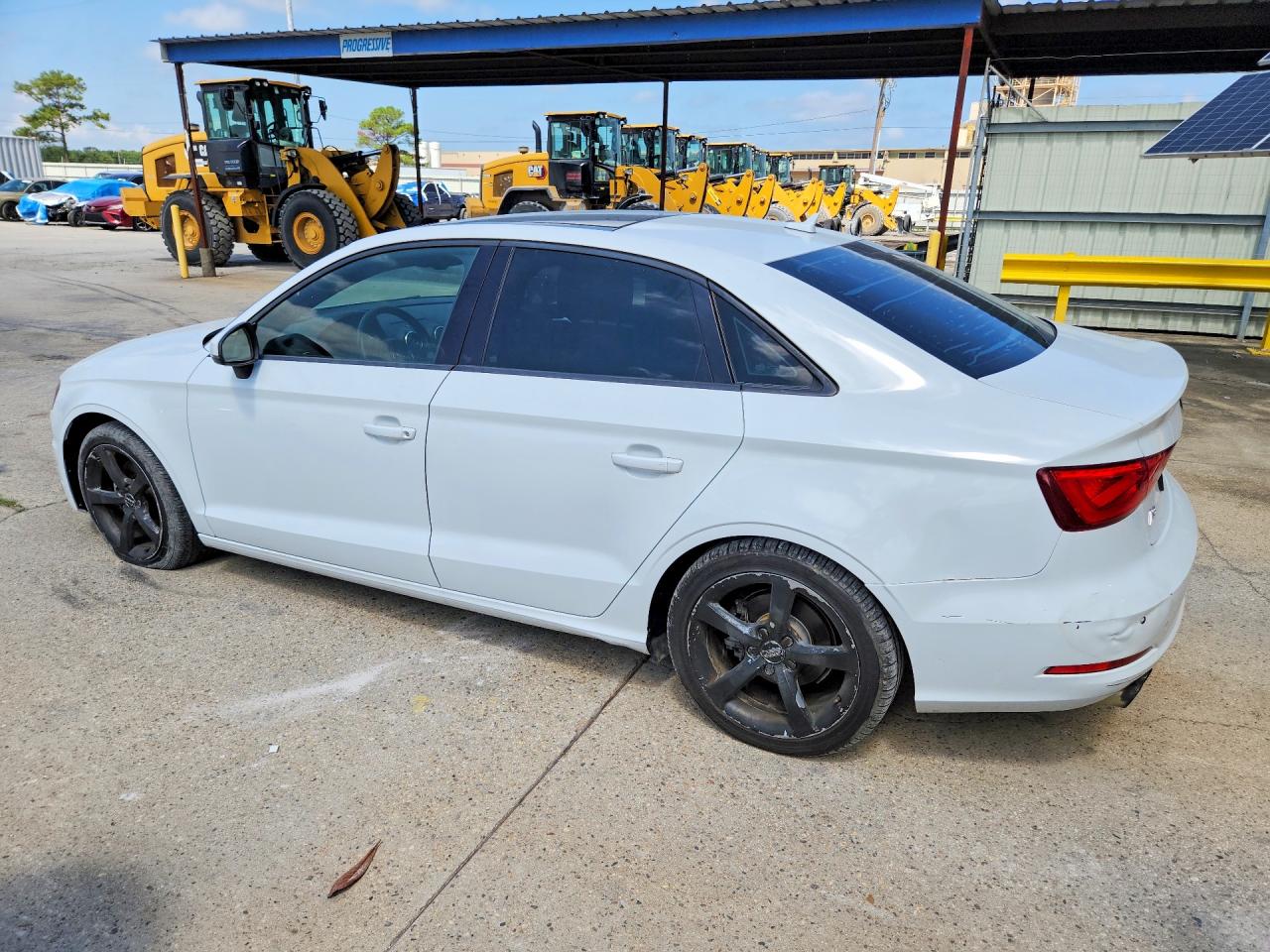 2015 Audi A3 Premium White vin: WAUACGFF9F1128253
