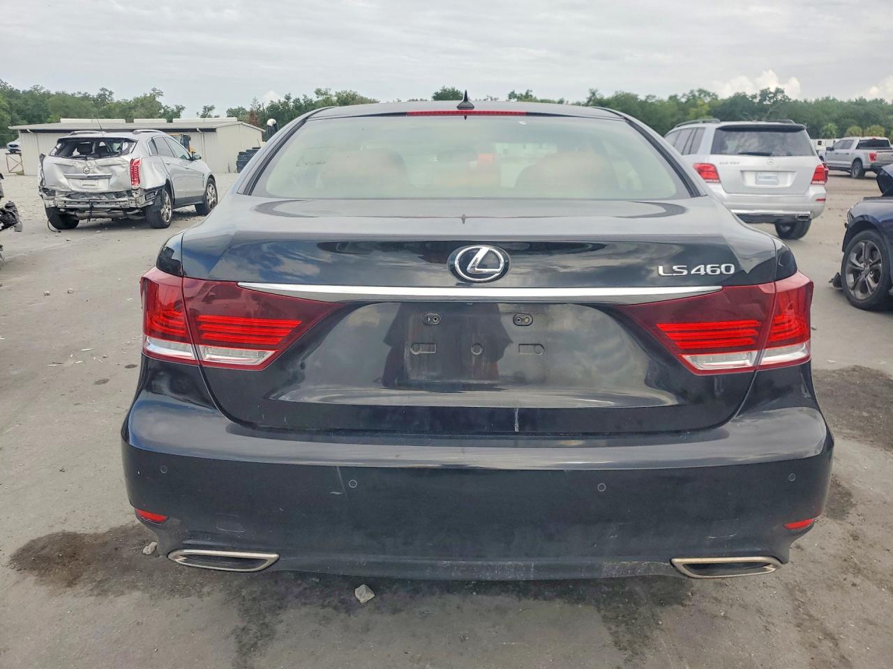 2013 Lexus Ls 460 Black vin: JTHBL5EF9D5115052