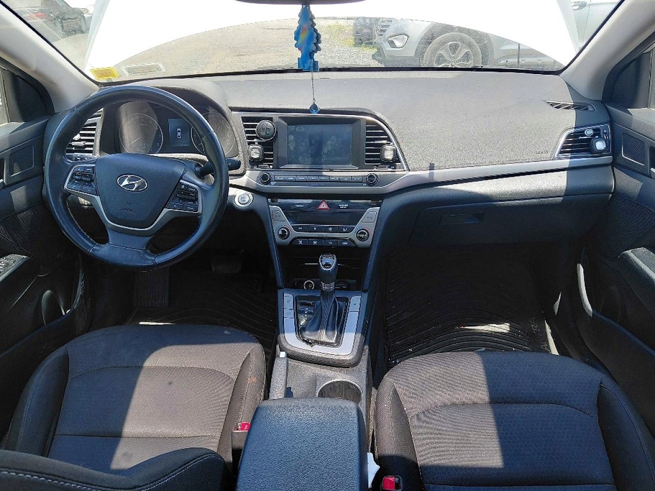 2018 Hyundai Elantra Value Edition Silver vin: 5NPD84LF1JH268996
