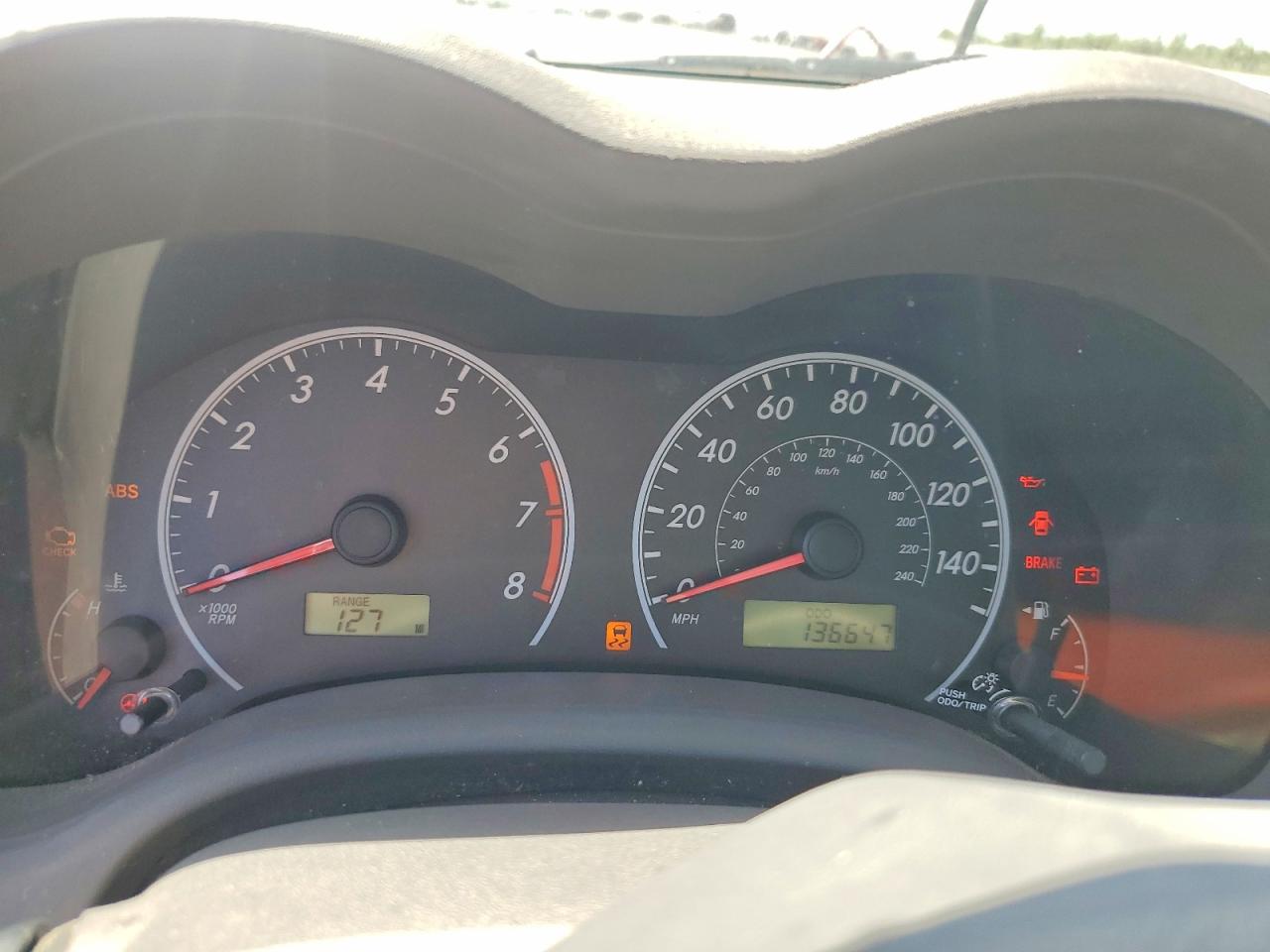2010 Toyota Corolla Le Серебряный vin: 1NXBU4EE6AZ322284