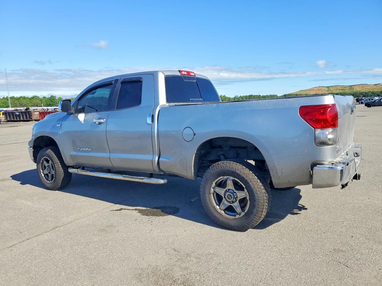 2008 Toyota Tundra Grade Silver vin: 5TBBT54138S459427