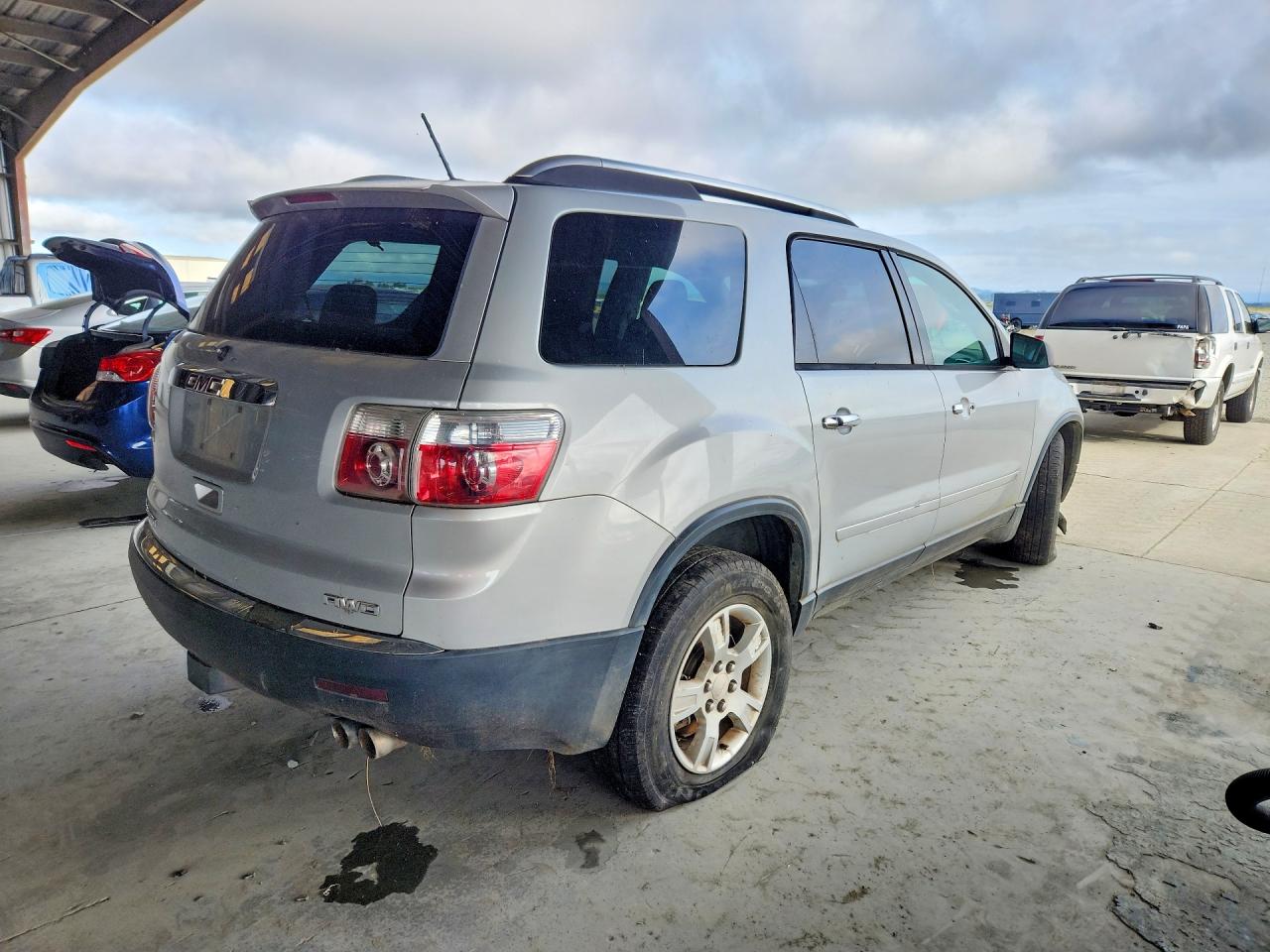 2009 Gmc Acadia Серебряный vin: 1GKEV13D89J140059