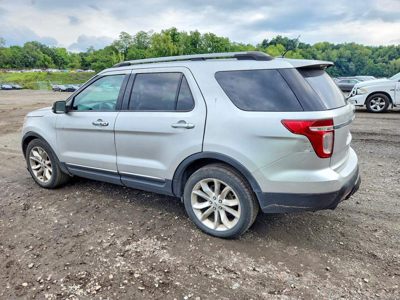 2013 Ford Explorer Limited Серебряный vin: 1FM5K8F8XDGA77754