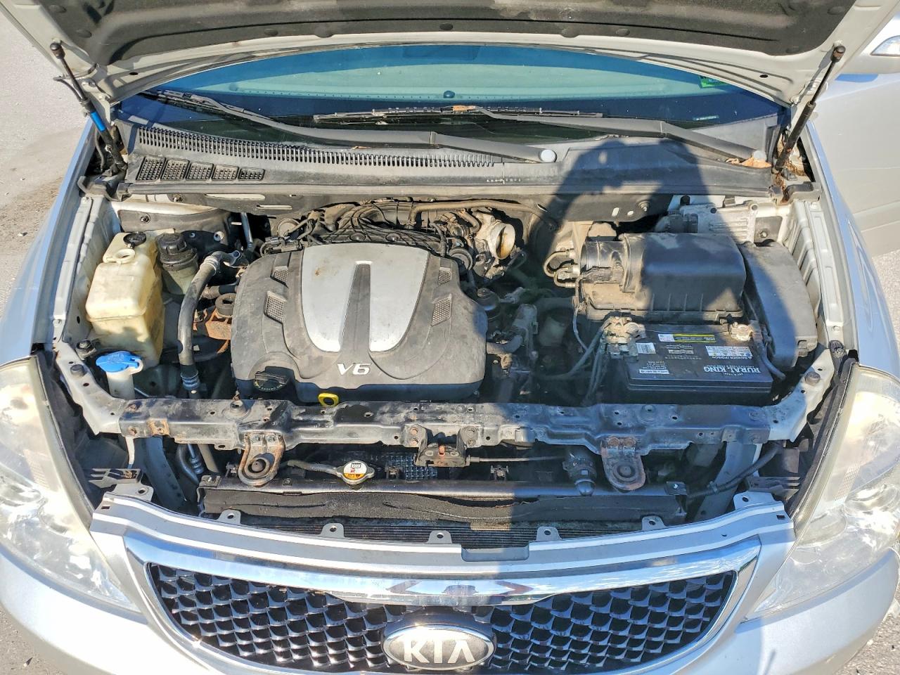 2014 Kia Sedona Lx Silver vin: KNDMG4C75E6538758