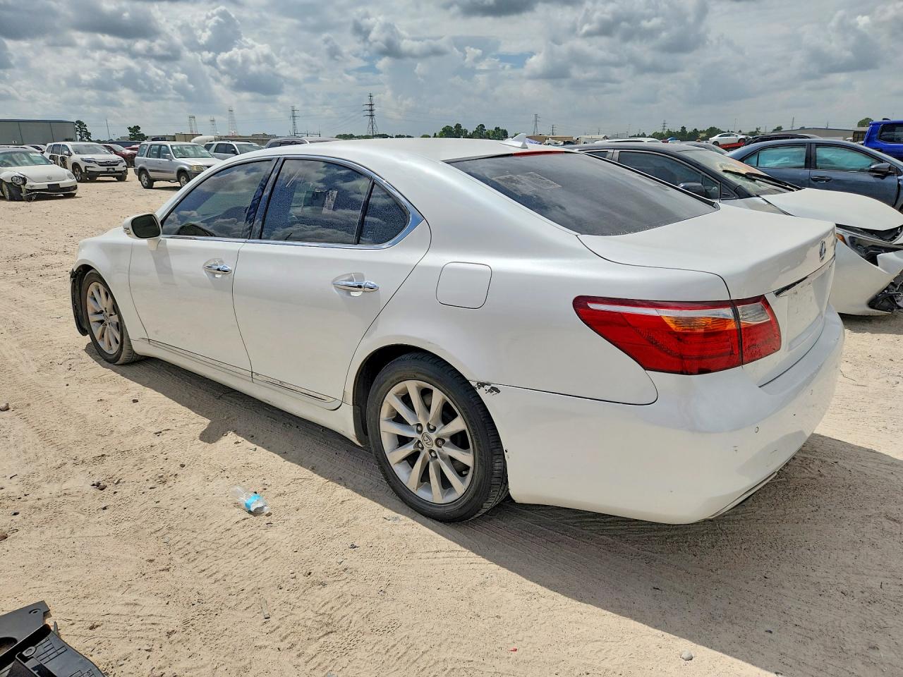 2012 Lexus Ls 460 White vin: JTHCL5EFXC5013889