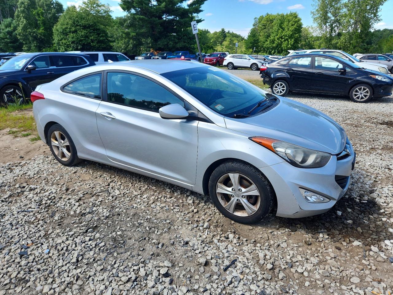2013 Hyundai Elantra Coupe Gs Silver vin: KMHDH6AEXDU006776