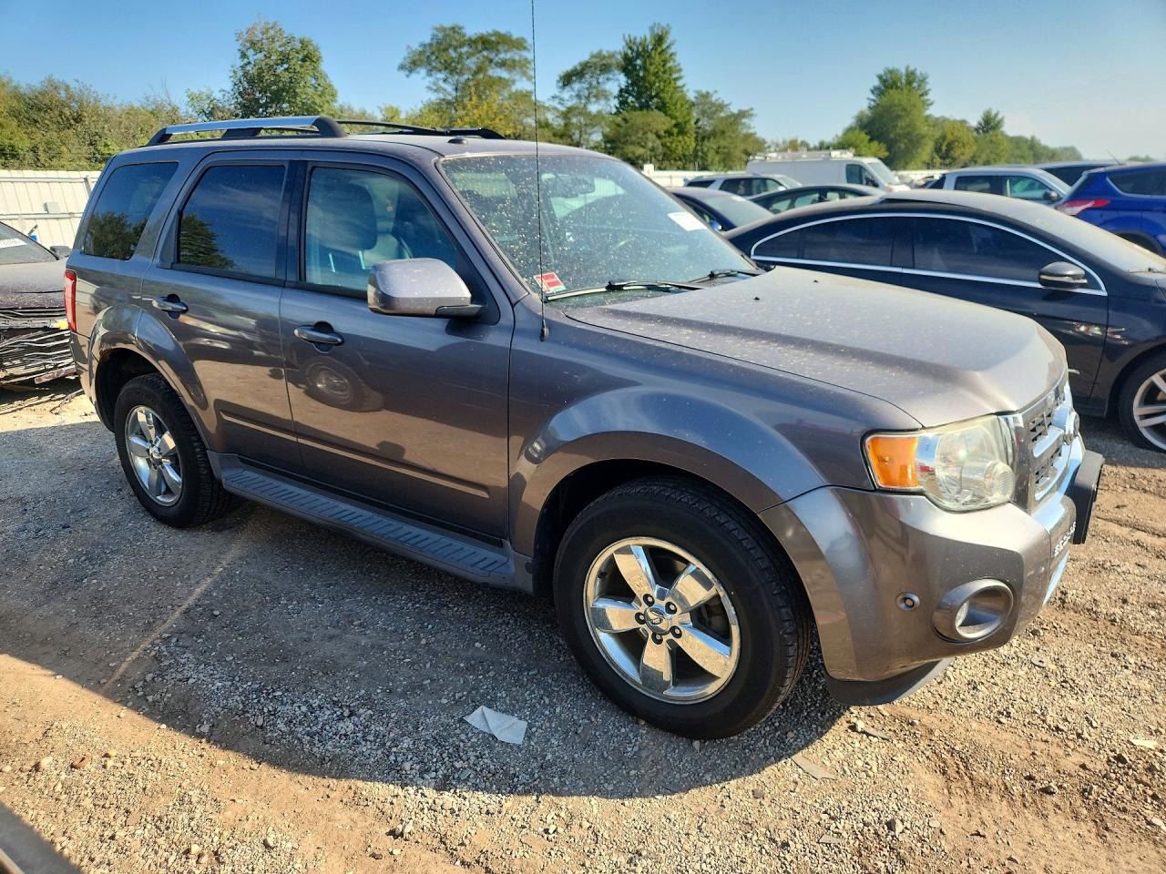 2010 Ford Escape Limited Gray vin: 1FMCU9EGXAKB21700
