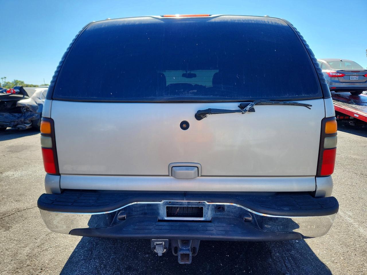 2004 Chevrolet Tahoe C1500 Tan vin: 1GNEC13T54R174096