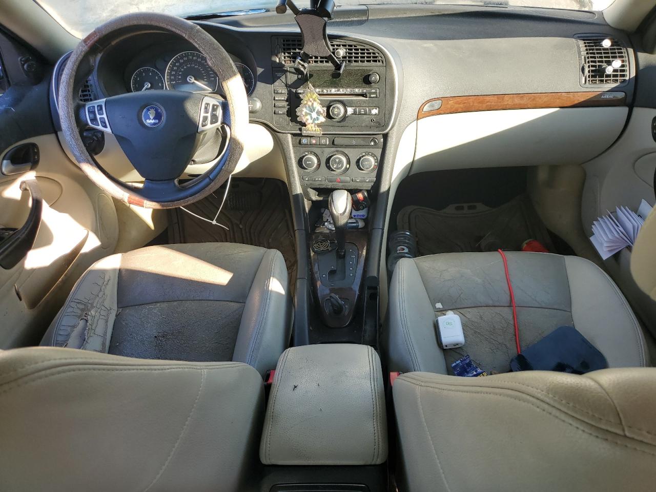 2009 Saab 9-3 2.0t White vin: YS3FB49Y391004063