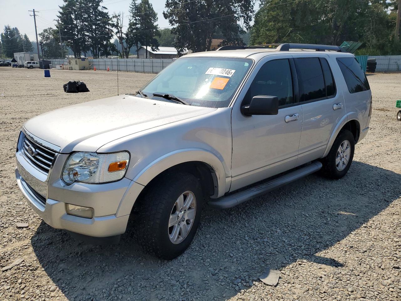 2010 Ford Explorer Xlt Silver vin: 1FMEU7DE9AUA28409