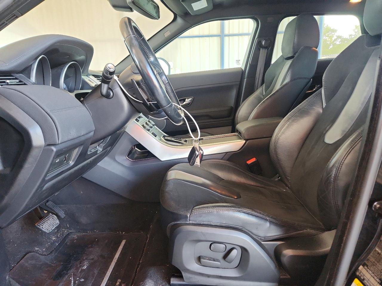 2014 Land Rover Range Rover Evoque Pure Black vin: SALVN2BGXEH904971
