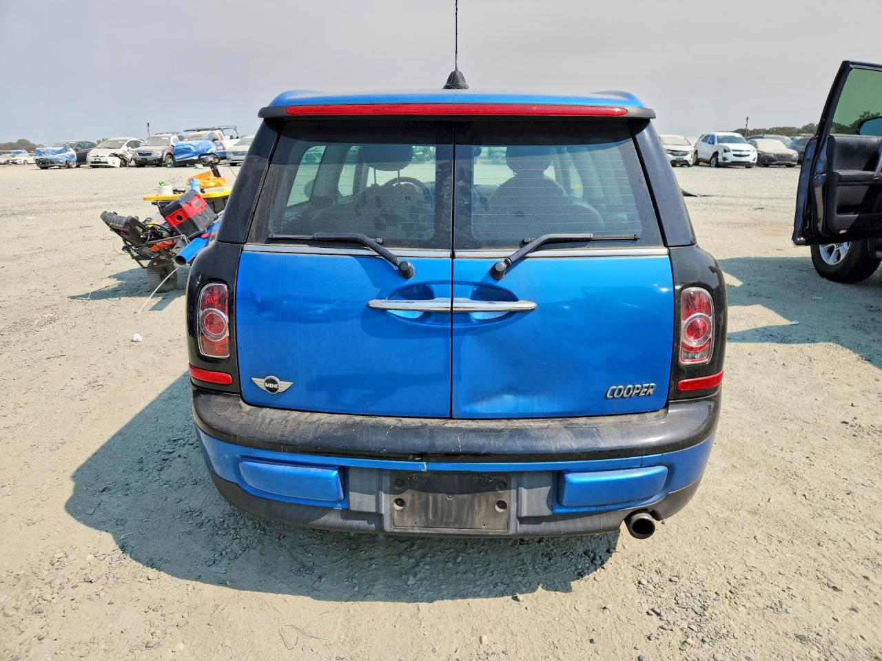 2011 Mini Cooper Clubman Blue vin: WMWZF3C5XBT267515