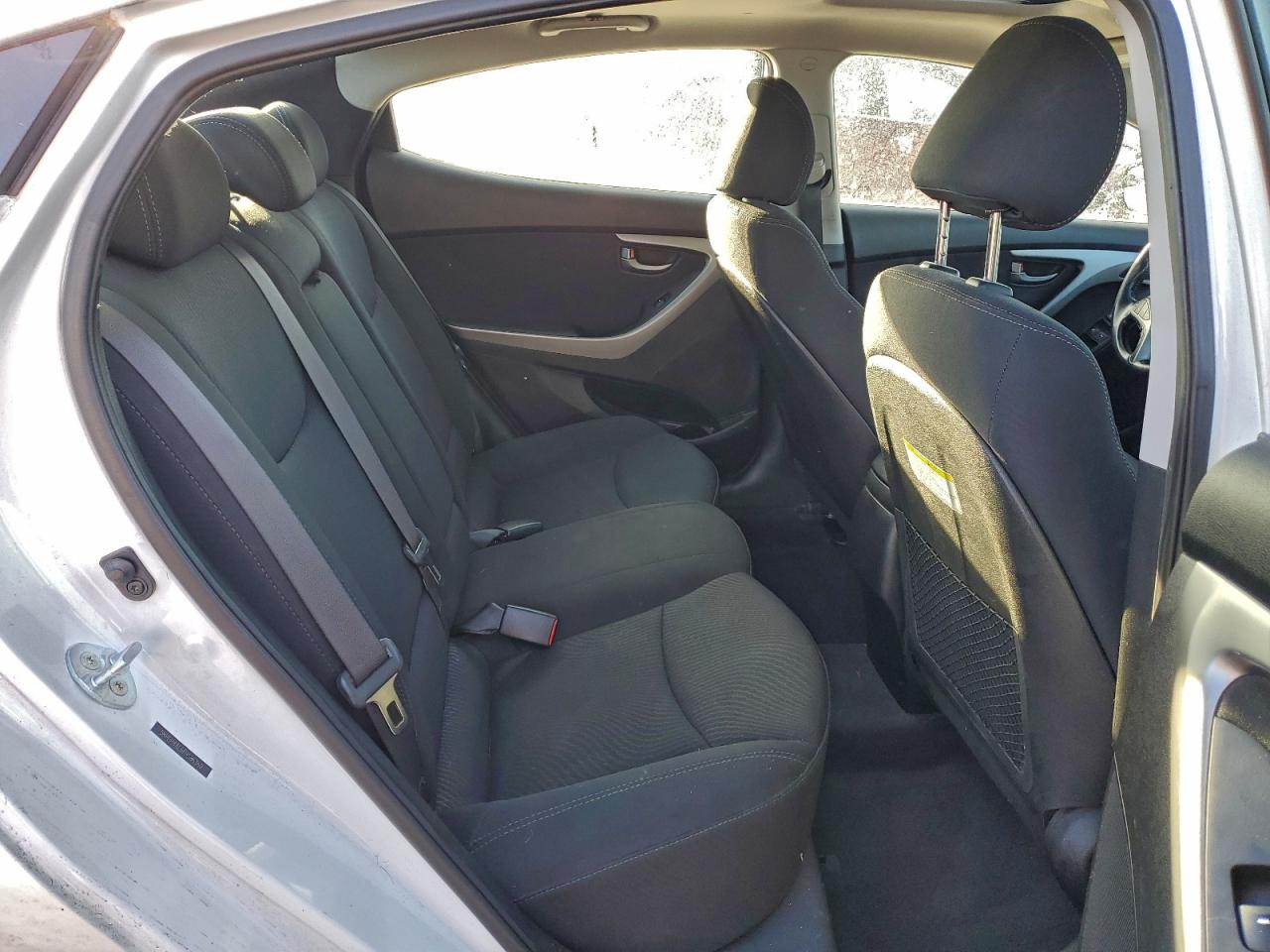 2015 Hyundai Elantra Se White vin: 5NPDH4AE6FH586369