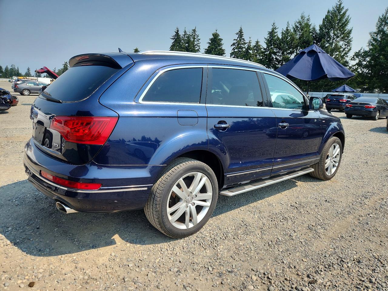 2014 Audi Q7 Prestige Blue vin: WA1VMAFEXED005512