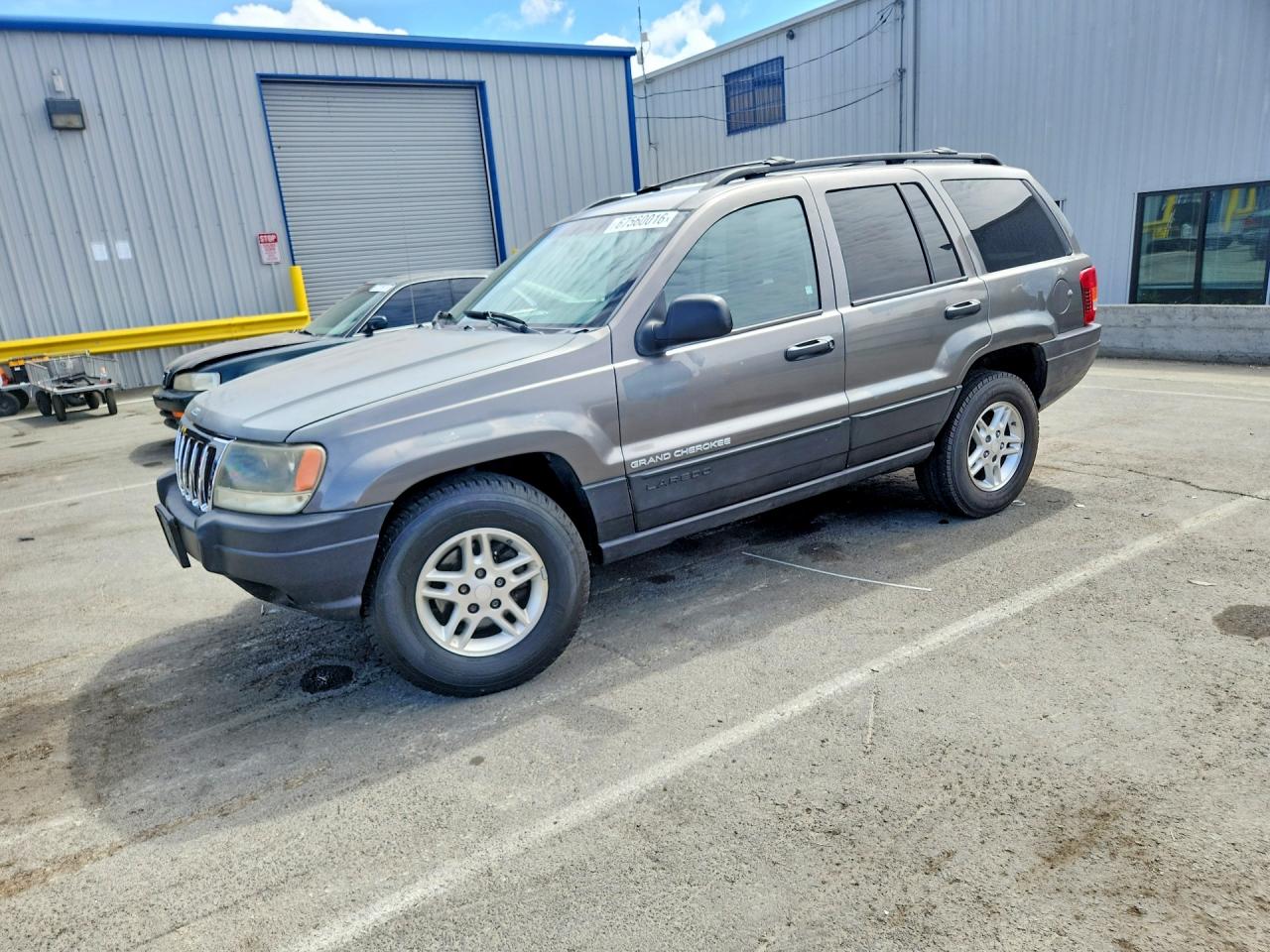 2003 Jeep Grand Cherokee Laredo Gray vin: 1J4GX48S93C604859