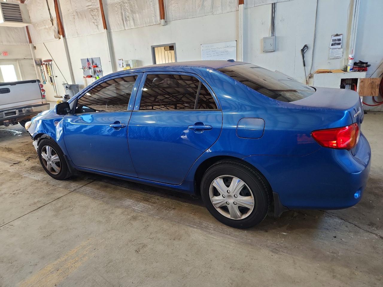 2009 Toyota Corolla Le Blue vin: JTDBL40E39J031687