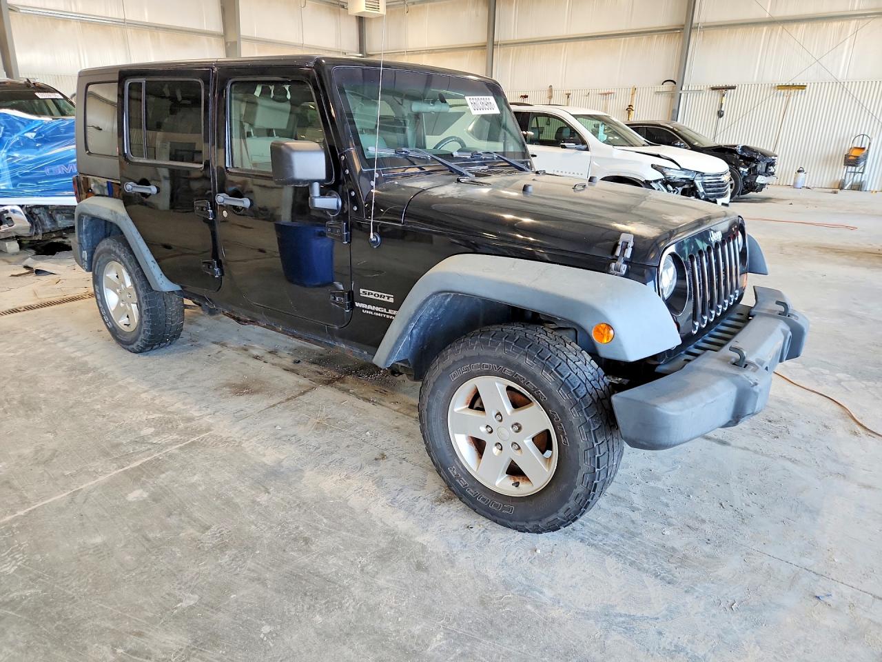 2010 Jeep Wrangler Unlimited Sport Черный vin: 1J4BA3H11AL145806