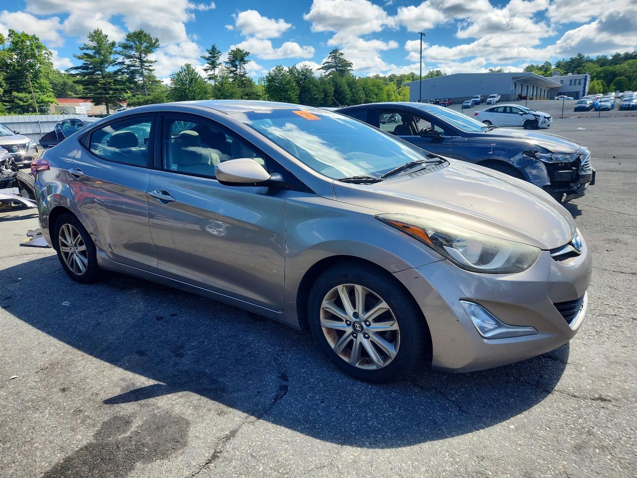 2015 Hyundai Elantra Se Gray vin: 5NPDH4AE3FH642168