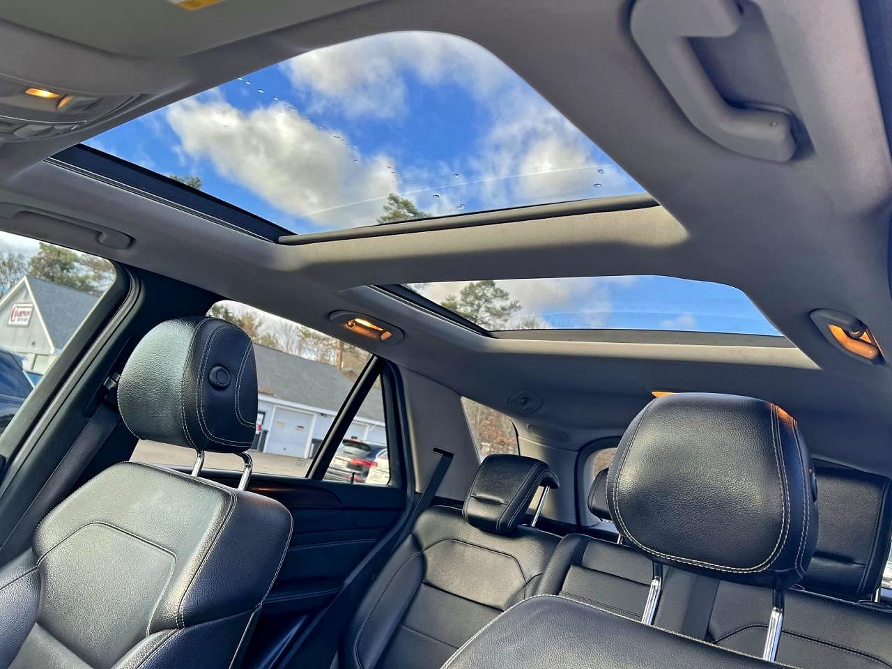 2012 Mercedes-benz Ml 350 4matic Black vin: 4JGDA5HB7CA030625