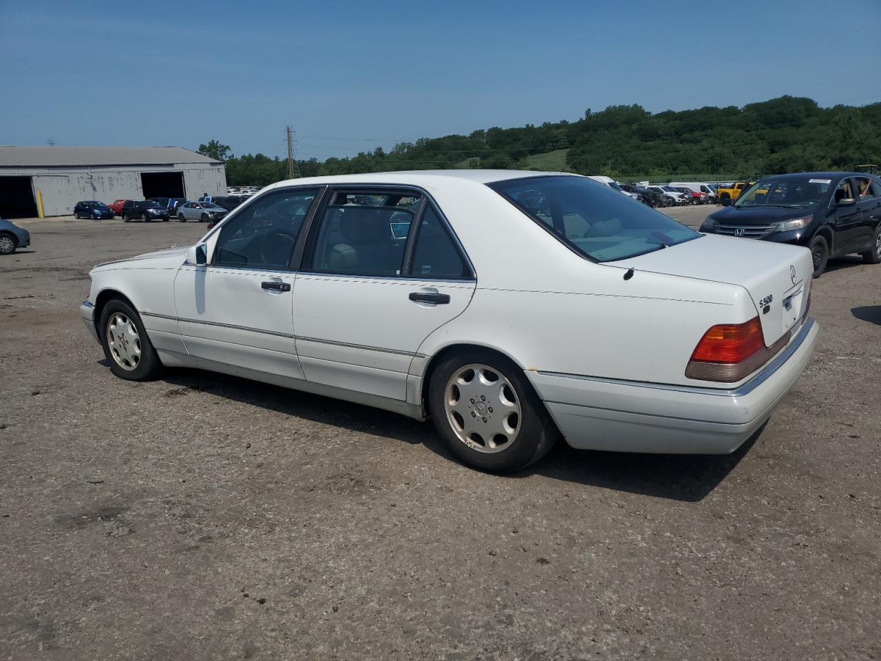 1995 Mercedes-benz S 500 White vin: WDBGA51E3SA282102