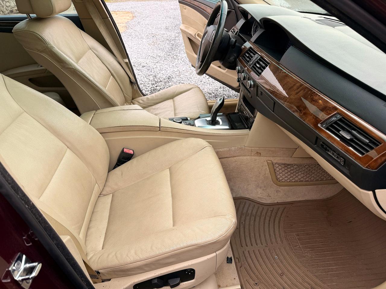 2009 Bmw 528 I Burgundy vin: WBANU53539C119930