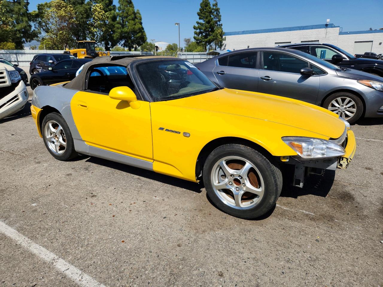 2005 Honda S2000 Yellow vin: JHMAP214X5S001857