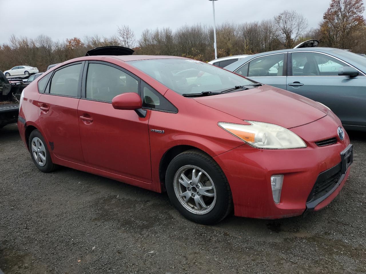 2014 Toyota Prius Red vin: JTDKN3DU4E1746526