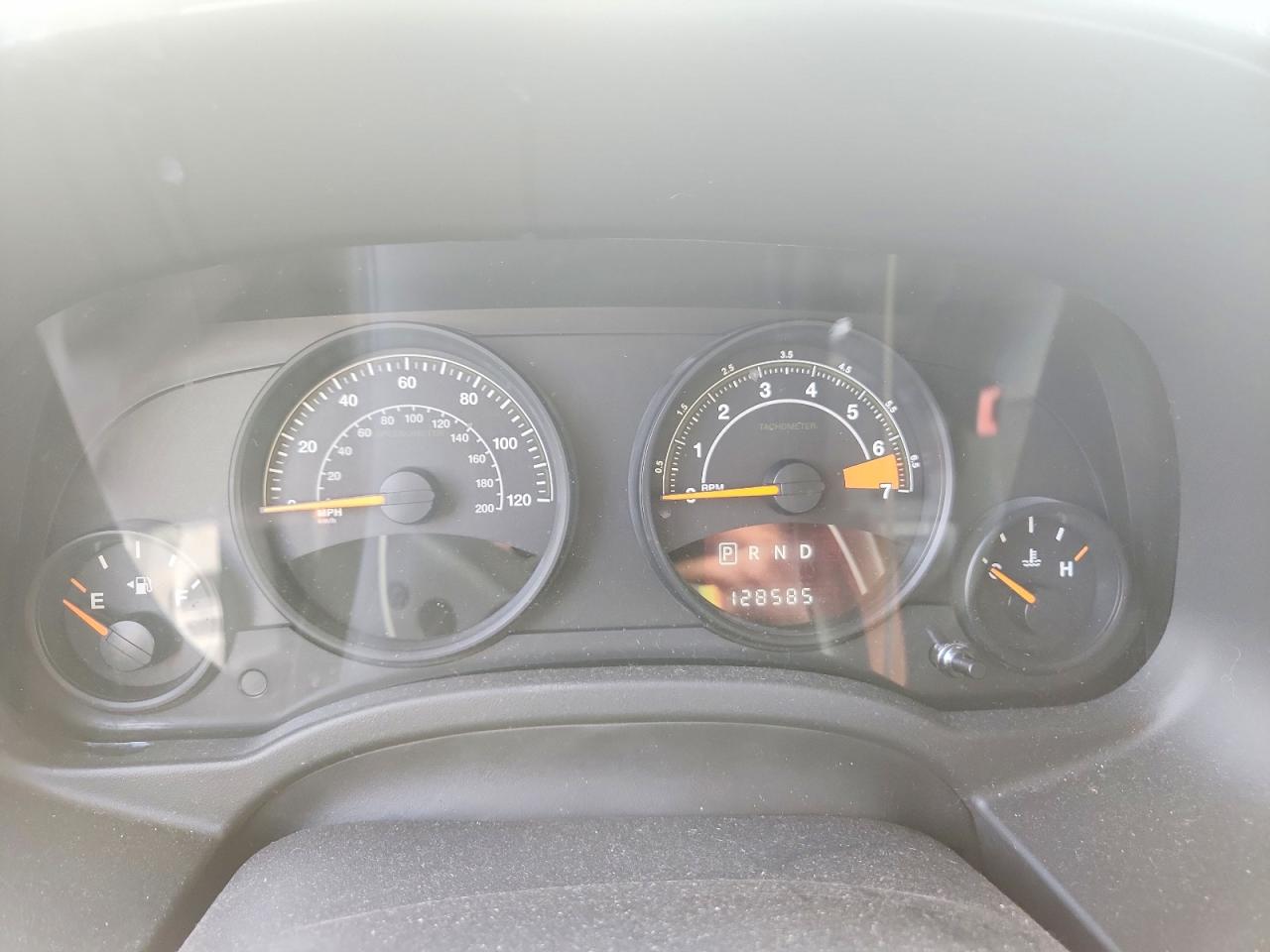2015 Jeep Patriot Sport Белый vin: 1C4NJRBB1FD324758