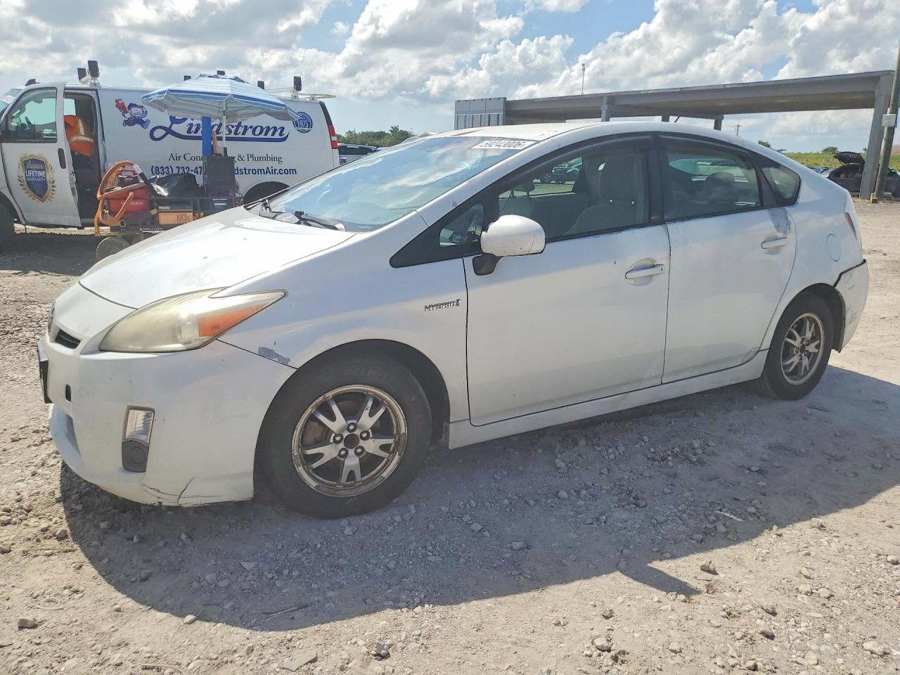 2010 Toyota Prius Iii White vin: JTDKN3DU2A0058072