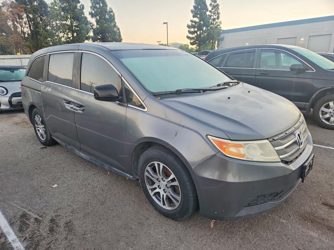 2012 Honda Odyssey Exl Gray vin: 5FNRL5H6XCB061530