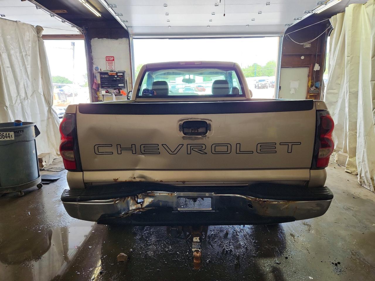 2005 Chevrolet Silverado K1500 Золотой vin: 1GCEK14T85Z127561