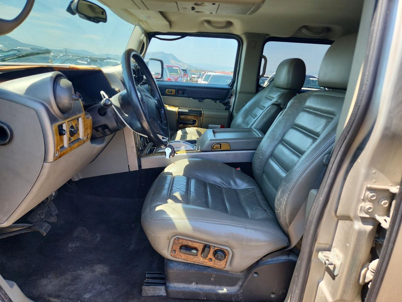 2003 Hummer H2 Suv Silver vin: 5GRGN23U13H127175