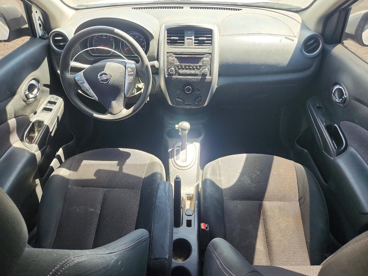 2015 Nissan Versa 1.6 Sv Белый vin: 3N1CN7APXFL886118