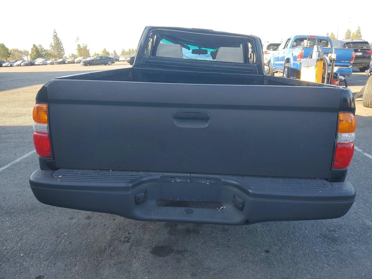 1995 Toyota Tacoma Base Black vin: 4TAUN41BXSZ018221