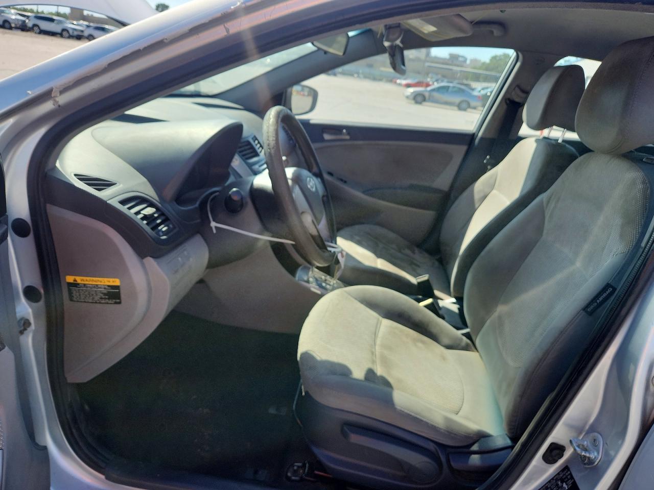 2013 Hyundai Accent Gls Серебряный vin: KMHCT4AE0DU523230