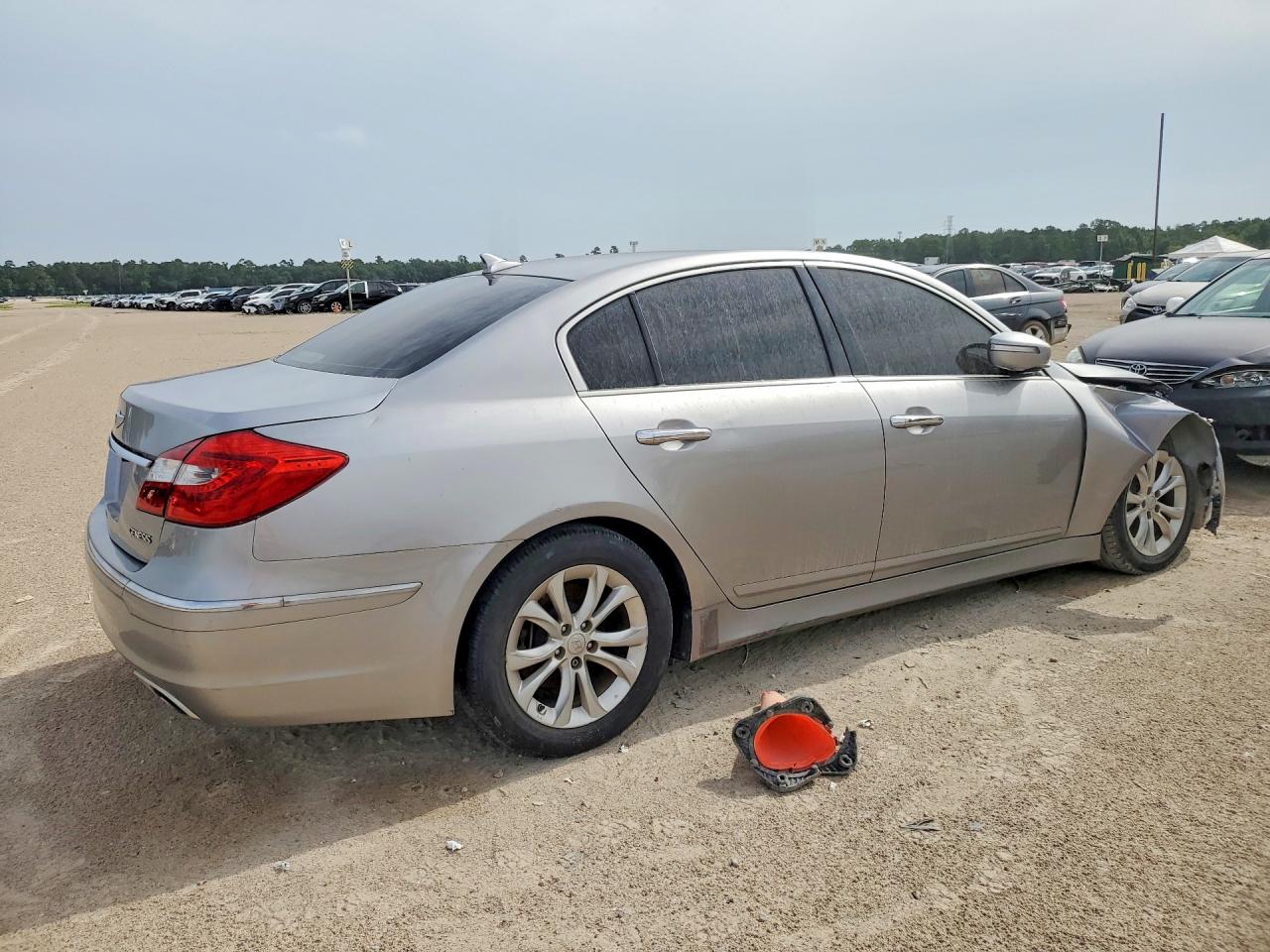 2013 Hyundai Genesis 3.8l Gray vin: KMHGC4DD6DU248130