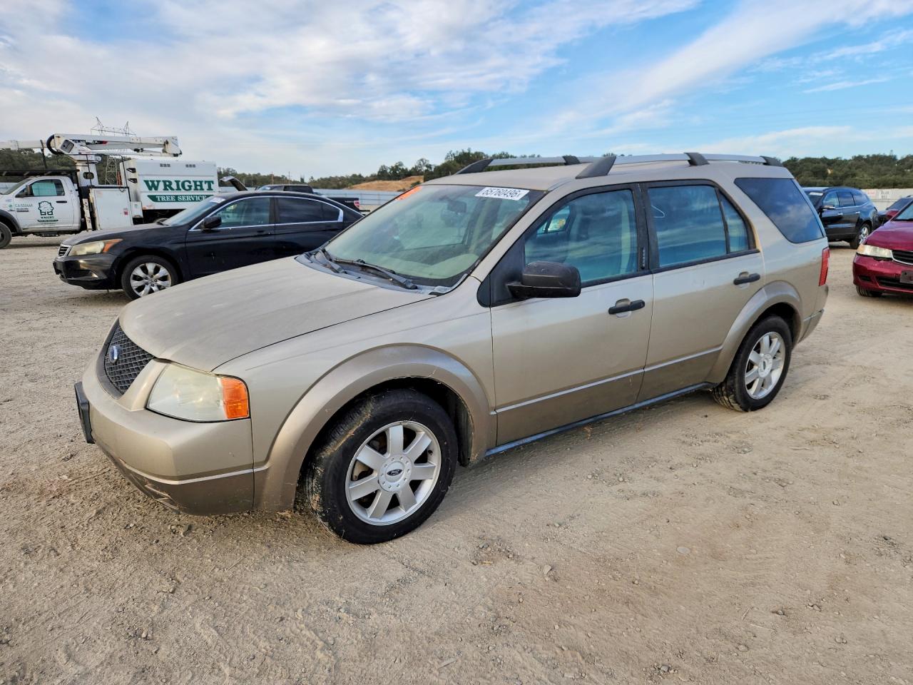 2006 Ford Freestyle Se Золотой vin: 1FMZK04136GA11932