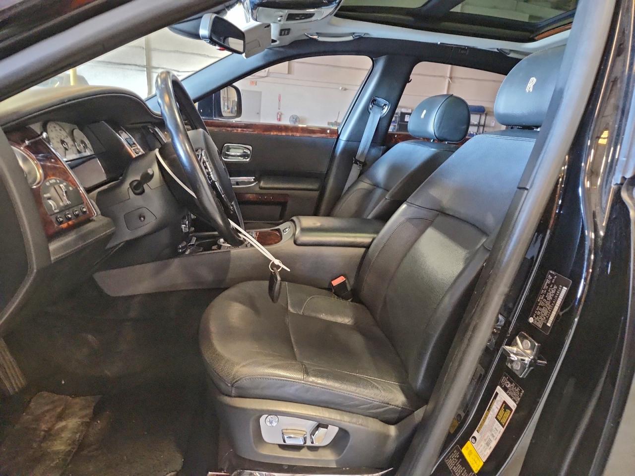 2010 Rolls-royce Ghost Черный vin: SCA664S5XAUX48569
