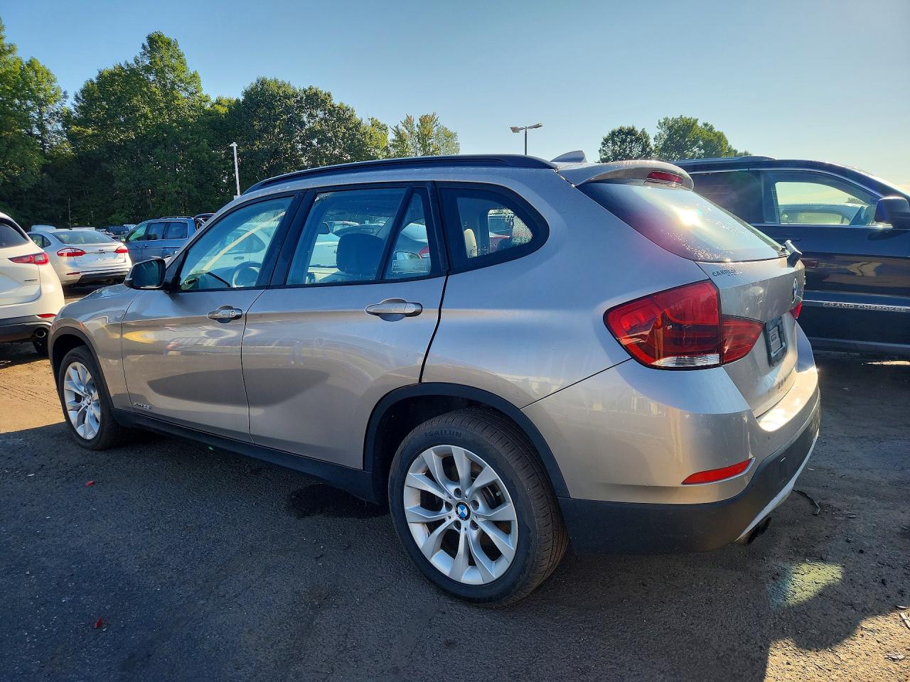 2013 Bmw X1 Xdrive28i Beige vin: WBAVL1C51DVR88342