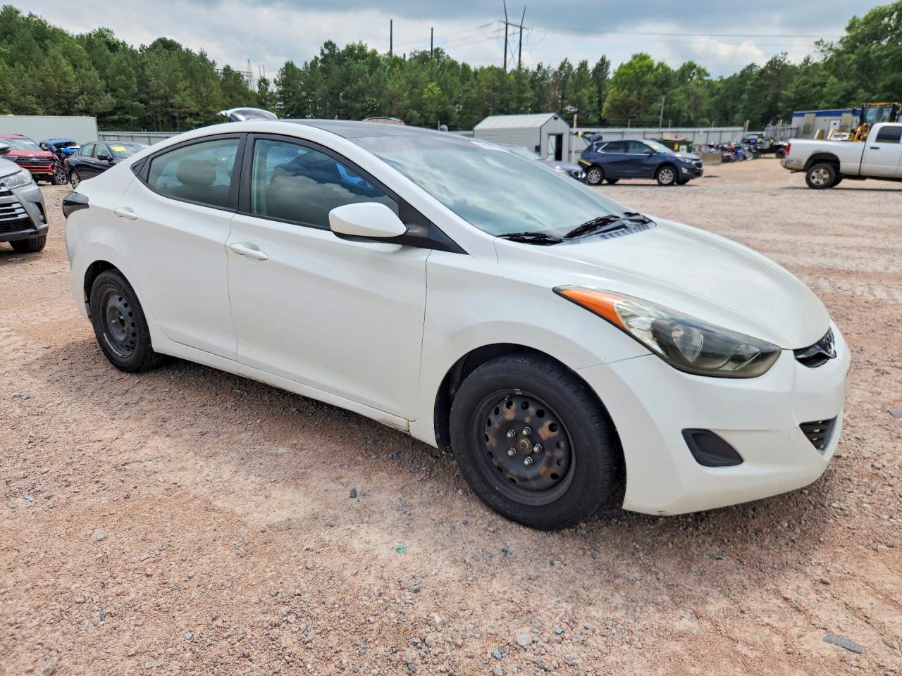 2013 Hyundai Elantra Gls White vin: 5NPDH4AE3DH445465