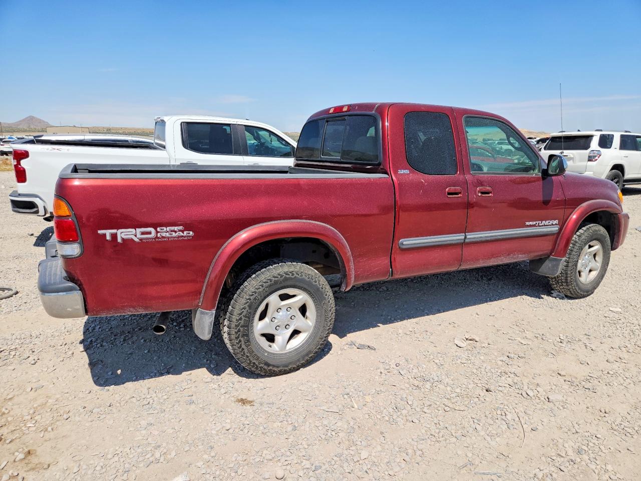 2003 Toyota Tundra Access Cab Sr5 Burgundy vin: 5TBBT44163S335607
