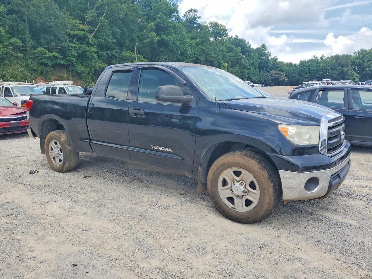 2011 Toyota Tundra Double Cab Sr5 Black vin: 5TFRM5F15BX028542
