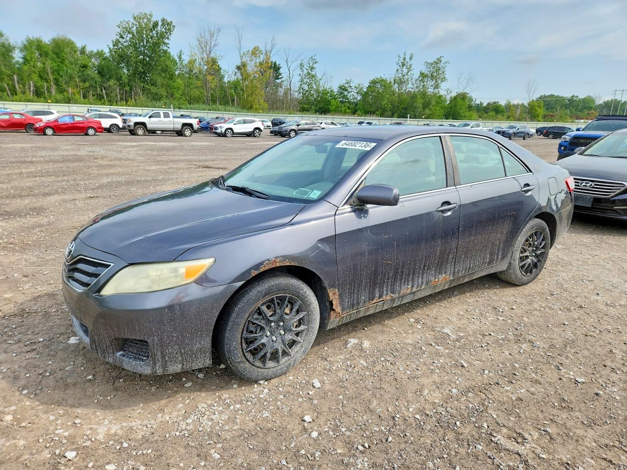 2011 Toyota Camry Le Gray vin: 4T1BF3EK1BU597119