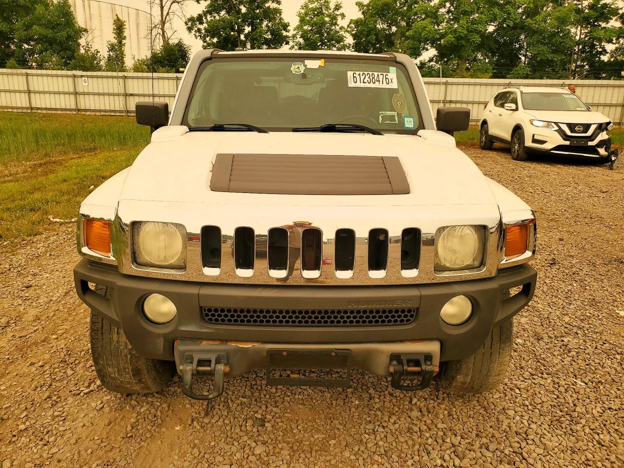2007 Hummer H3 White vin: 5GTDN13E778203648