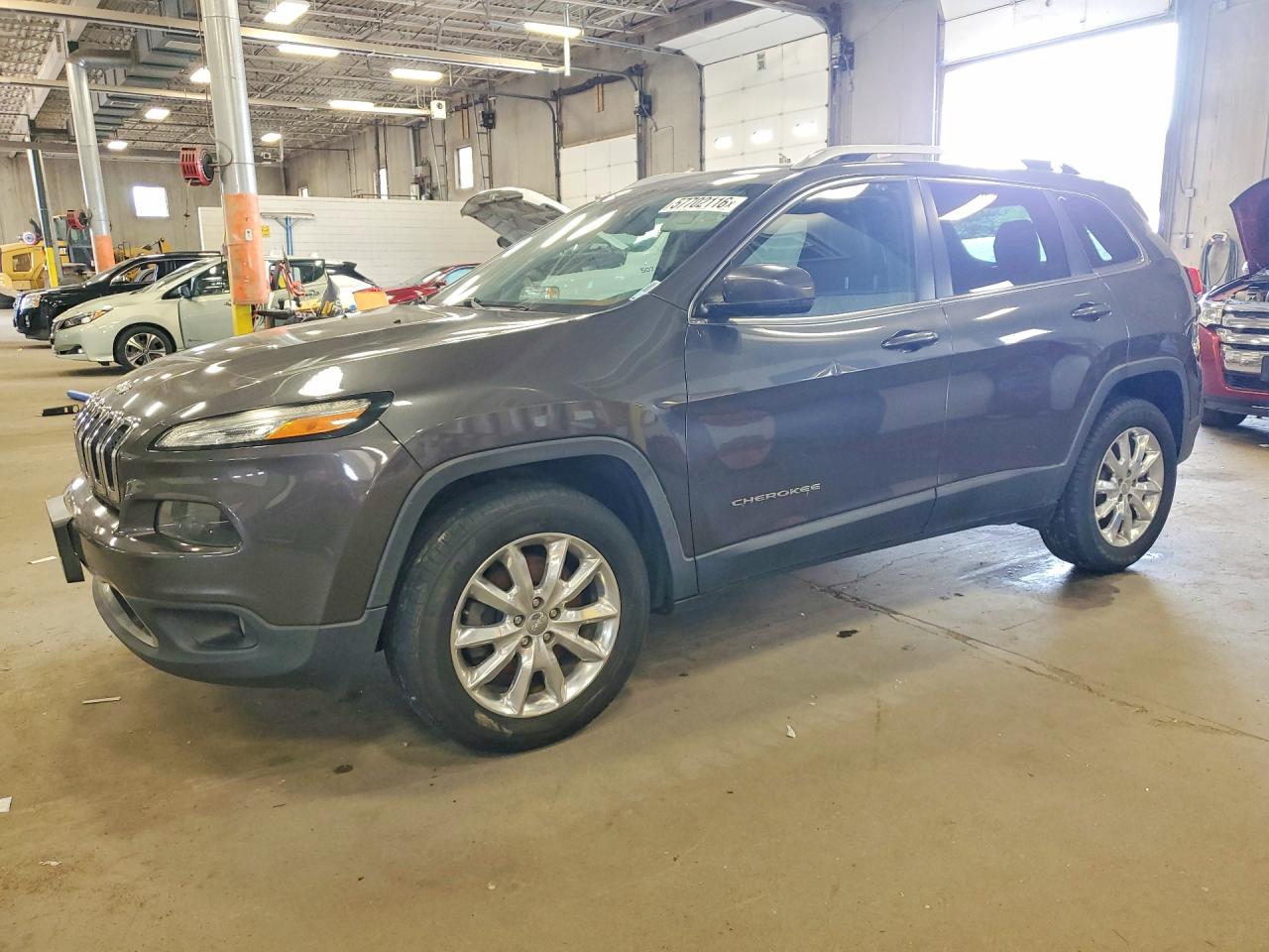 2016 Jeep Cherokee Limited Silver vin: 1C4PJMDS3GW236020